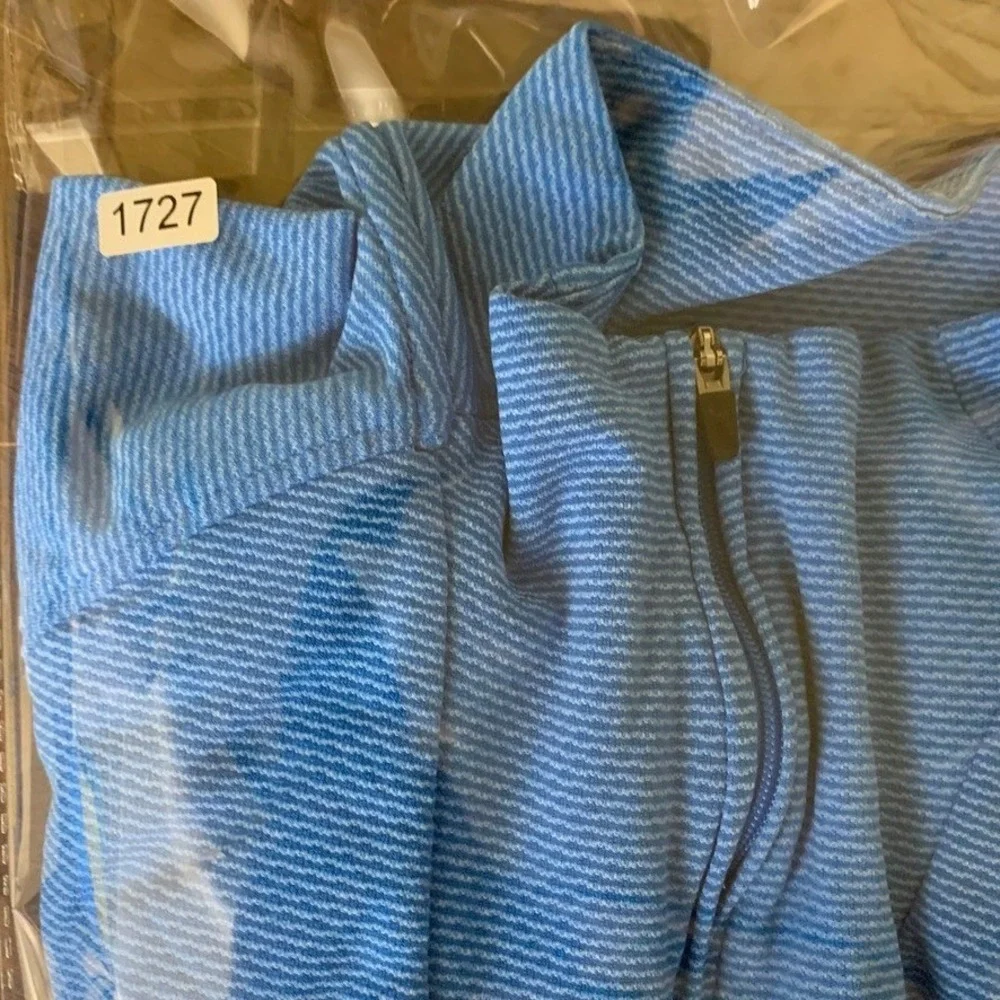 Nike Running Dri-FIT Mens Medium Blue Striped Quarter Zip Pullover Long Sleeve‎
